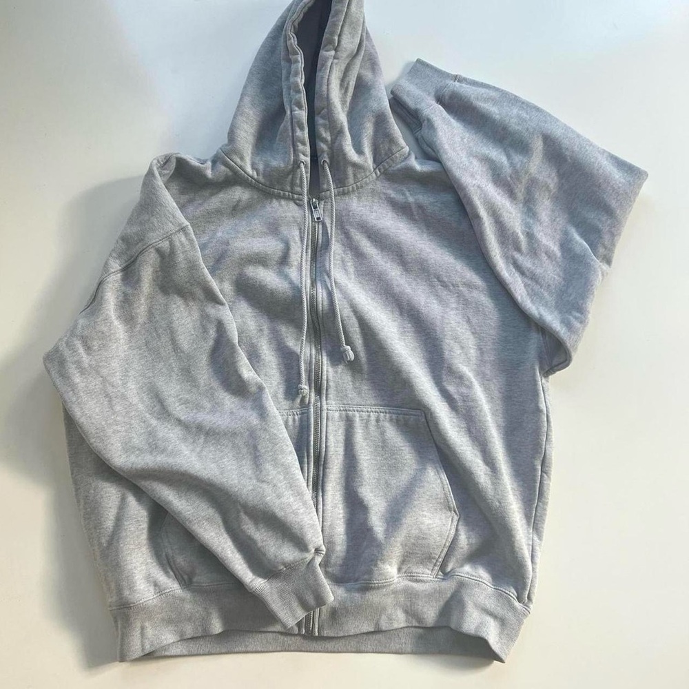 Brandy Melville Christy Oversized Zip Up Hoodie 🩶